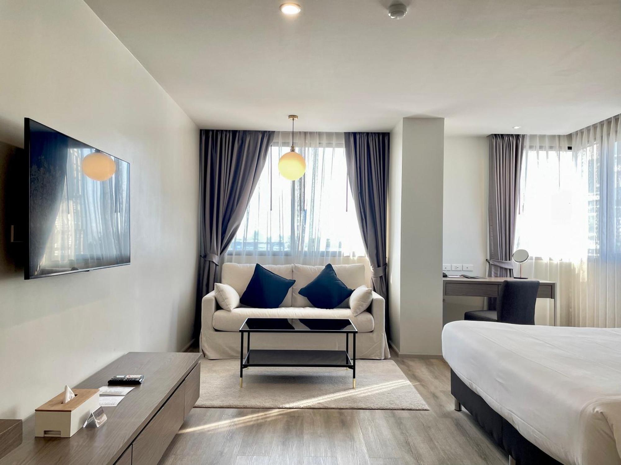 The Rise Suites Hotel, Chiang Mai - Sha Extra Plus Buitenkant foto