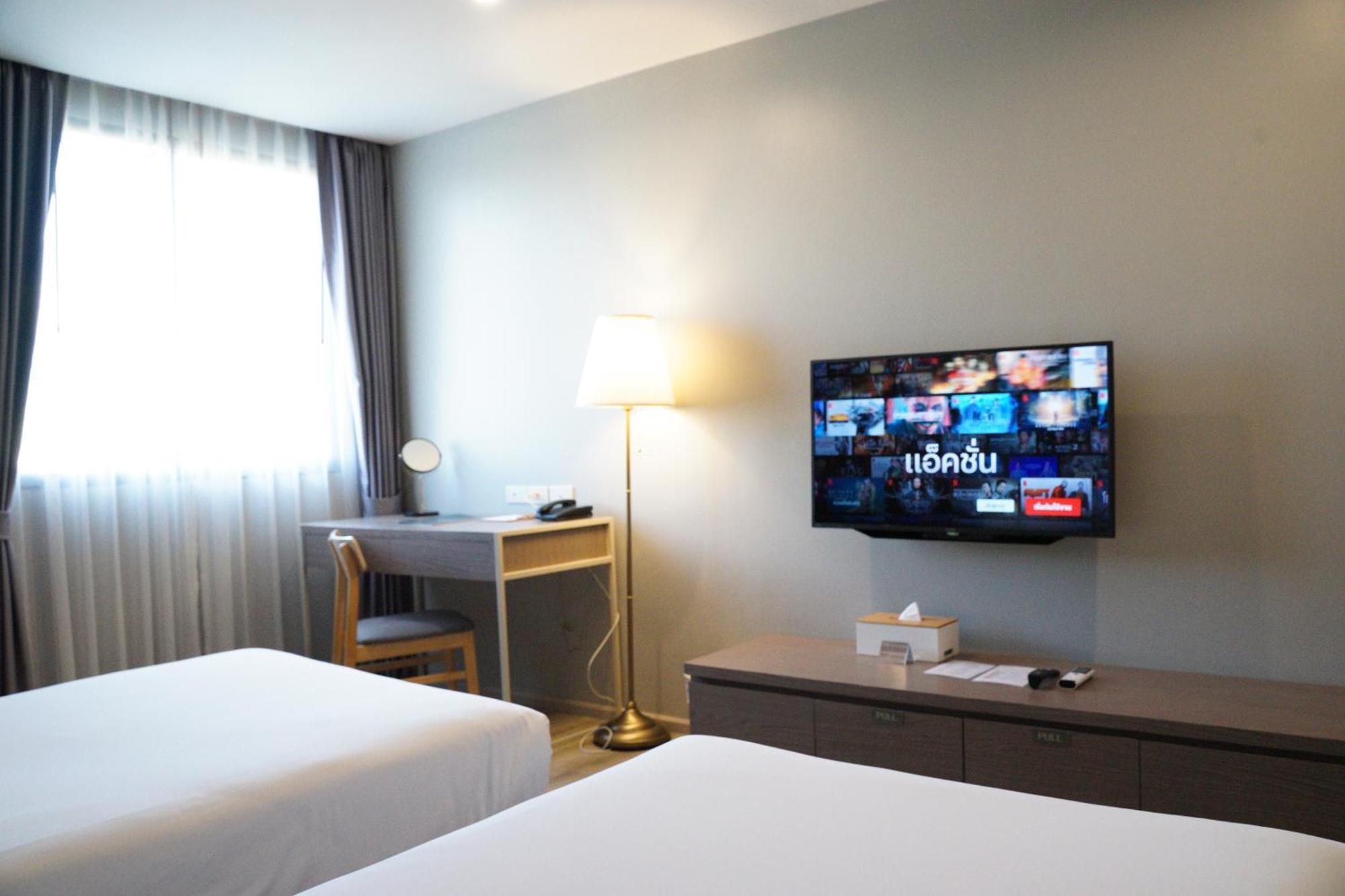The Rise Suites Hotel, Chiang Mai - Sha Extra Plus Buitenkant foto