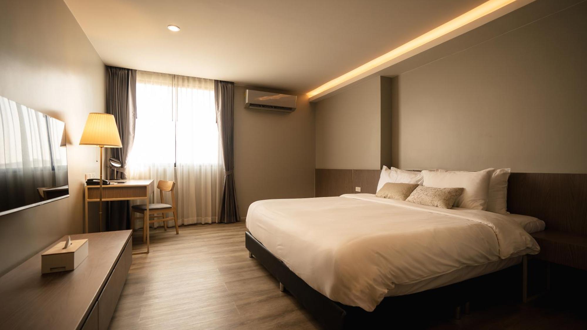 The Rise Suites Hotel, Chiang Mai - Sha Extra Plus Buitenkant foto