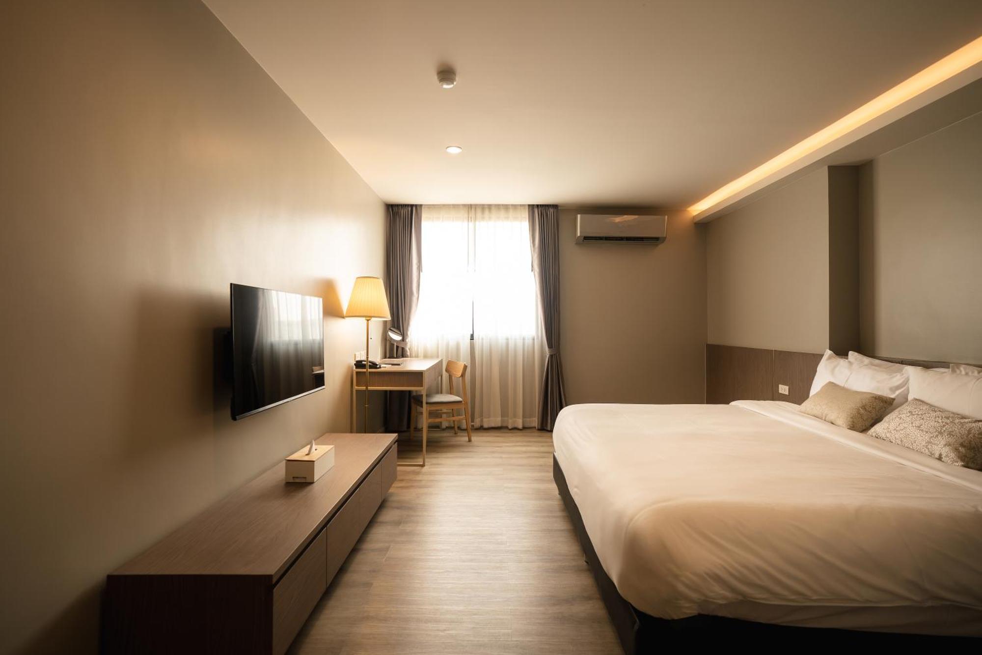 The Rise Suites Hotel, Chiang Mai - Sha Extra Plus Buitenkant foto